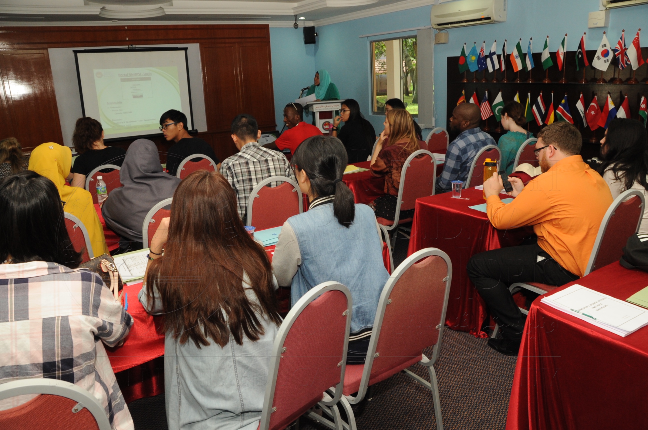 PRO16 17 antarabangsa HAS 0162